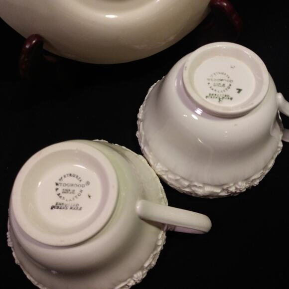 1 Wedgwood Cup n Saucer Set Cream on Cream Color - Picture 9 of 13